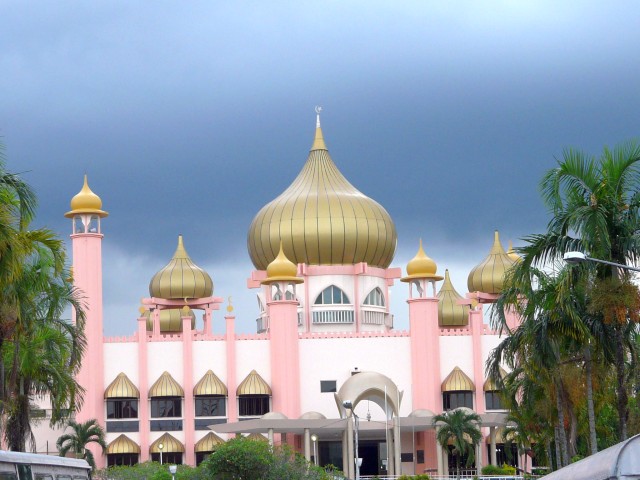 Kuching mosque